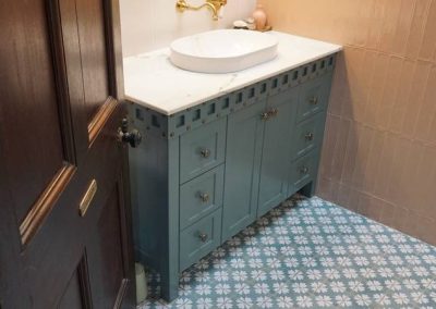 latest vanity works blue aqua design